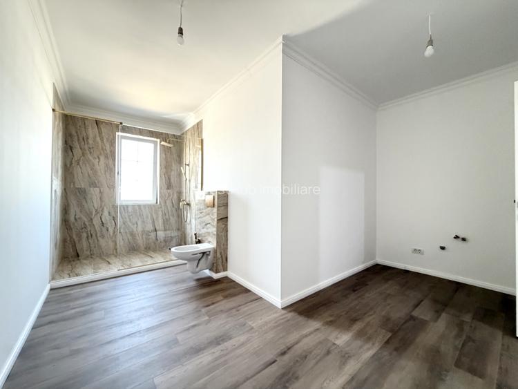 Duplex premium, despartit prin garaj, 5 camere, 218 mp utili - Ghiroda - 9