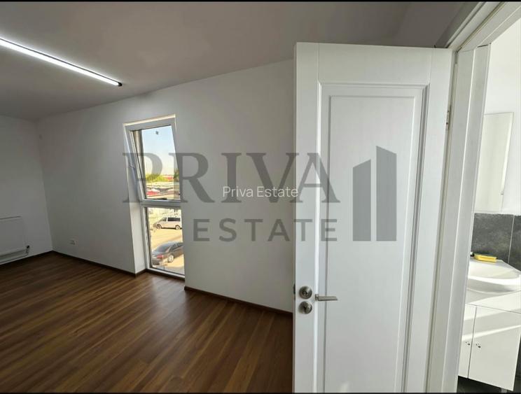 Spatiu birou cu baie proprie 25 mp, Mehala - 10