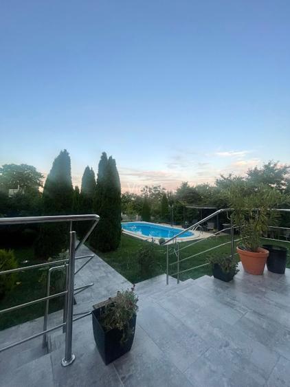 Proprietar, vand vila cu piscina la 15 km Ploiesti - 2