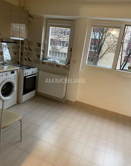 GARSONIERA VITAN, BUCATARIE INCHISA, METROU 10 MINUTE, COMISION 0% - 4