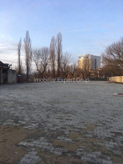 Baneasa, teren cu dubla deschidere - 2