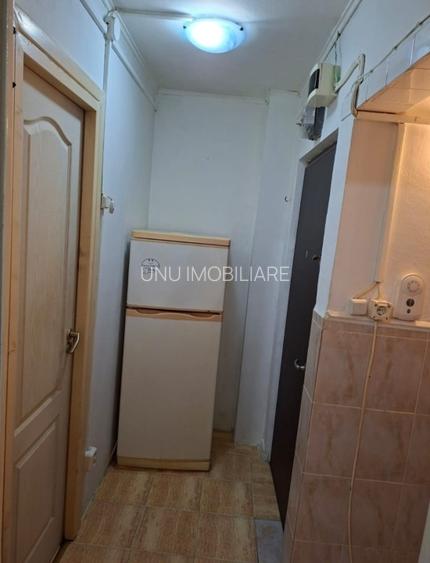 Podul de Fier-Profesor Paul-Garsoniera 19mp -bloc de aparamente - 6
