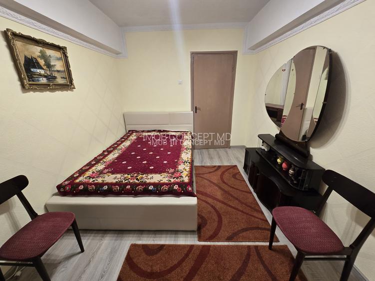 VANZARE APARTAMENT 4 CAMERE zona REUBLICII-NORD - 7