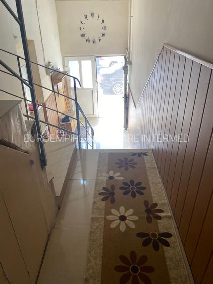 Casa de inchiriat cu 4 camere, zona CENTRALA - 13