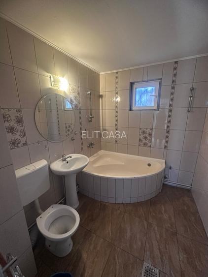 Casa individuala, curte ,utilata, nemobilata, 5 camere, 2 bai, zona Nicolina - 14