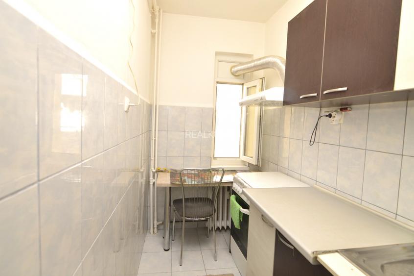 INCHIRIERE GARSONIERA VITAN– AUCHAN VITAN  - 6