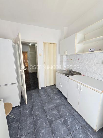 Apartament 2 camere separate  langa Facultatea de Medicina - 7