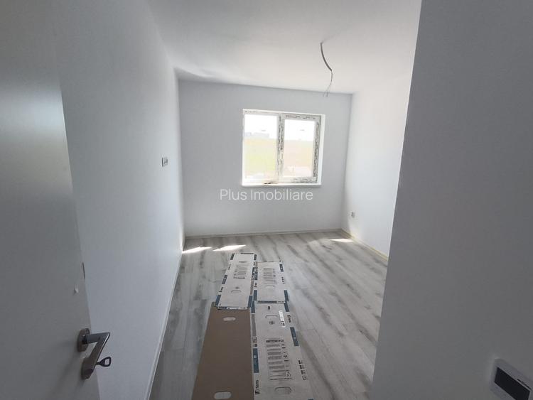 APARTAMENT 2 CAMERE, DECOMANDAT, INTABULAT,BLOC NOU, TERASA 40 MP, PARCARE,REDIU - 3