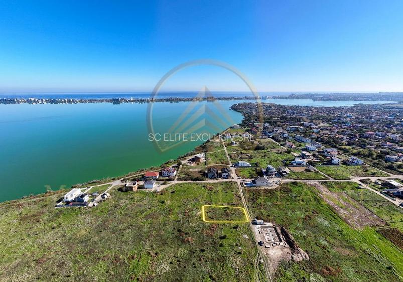 Palazu Mare - Teren intravilan 1000 mp cu deschidere de 25 m. - 2