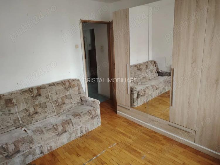 De inchiriat 2 camere, centrala proprie, etaj 7, complet mobilat - 2