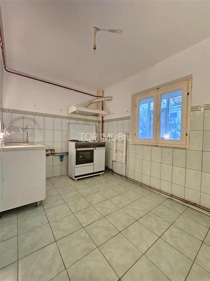 Apartament 3 camere Decomandat 2 bai - Nicolina 2 - 5