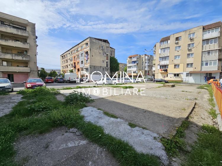 Vanzare teren intravilan - 250 mp - strada Constructorilor - zona CAM - 7