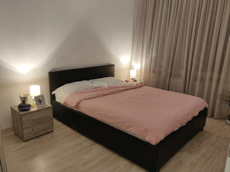 Apartament 2 camere, 40mp, etaj intermediar, parcare, zona Piata 1 Mai - 3