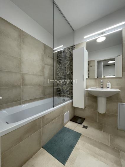 Apartament ultrafinisat cu 3 camere, 2 bai si parcare in Viva City - 9