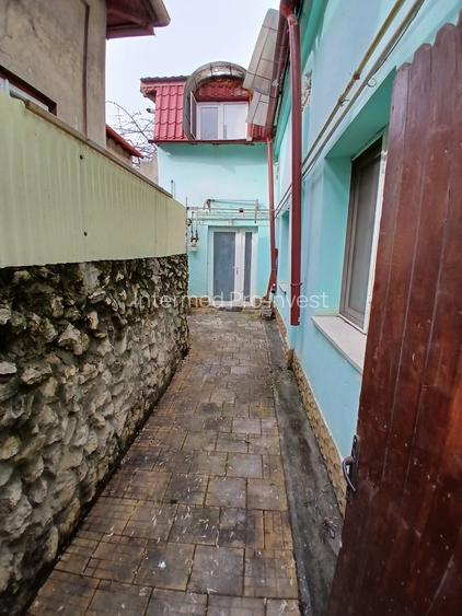 Inchiriere! Casa 2 camere, baie bucatarie , libera - 6