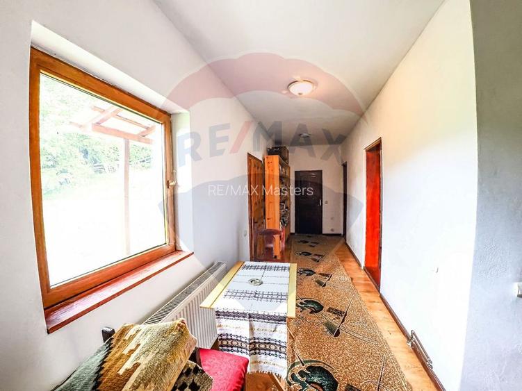 Vila / Pensiune cu 20 camere de vânzare în Câmpulung Moldovenesc, SV - 11