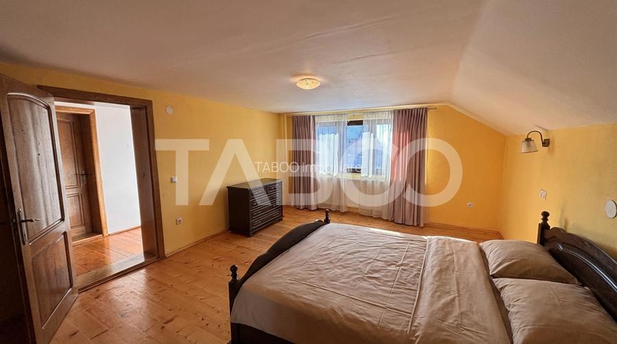 Casa de vanzare individuala zona Sura Mare 900 mp teren - 12