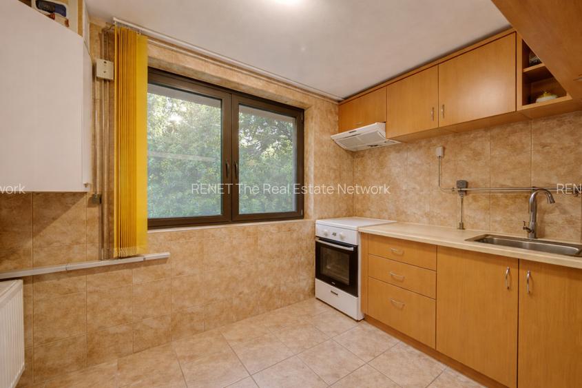 FUNDULEA – CENTRAL, CASA DE VACANTA 100 MP, LOT 2000 MP! - 11