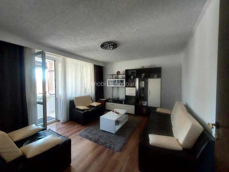 Apartament 3 camere, 72 mp, decomandat, Deva - Cartier Progresu - 2