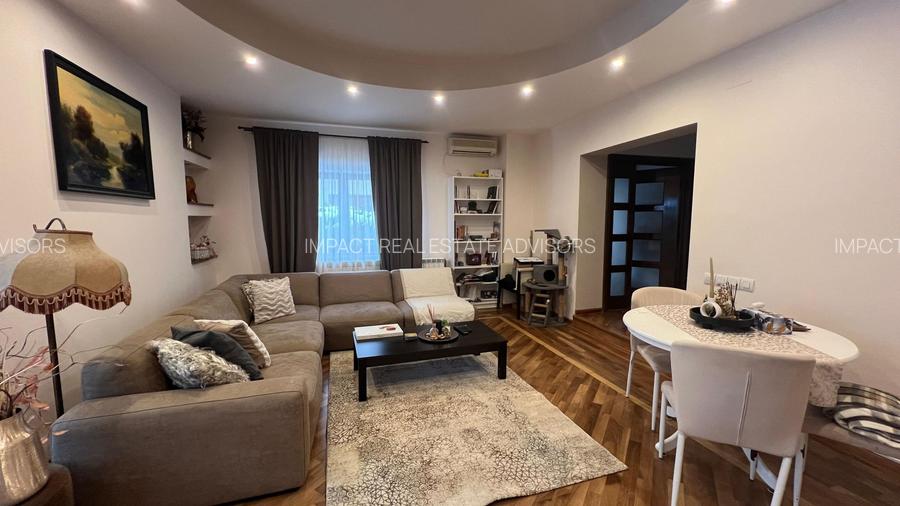 Vila Damaroaia - langa lacul Grivita - 3