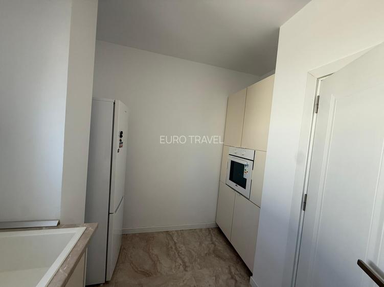 4 camere cu vedere la mare, mobilat si utilat, confort lux si loc de parcare - 13