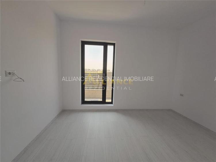 Casa P+M -3 camere - 2 bai - 4