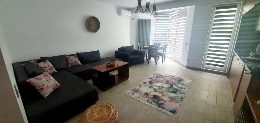 DE VÂNZARE STUDIO MAMAIA ALEZZI