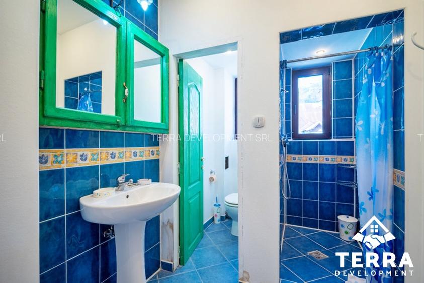 Apartament spectaculos de 5 camere în Sinaia cu priveliște de vis către munte - 15