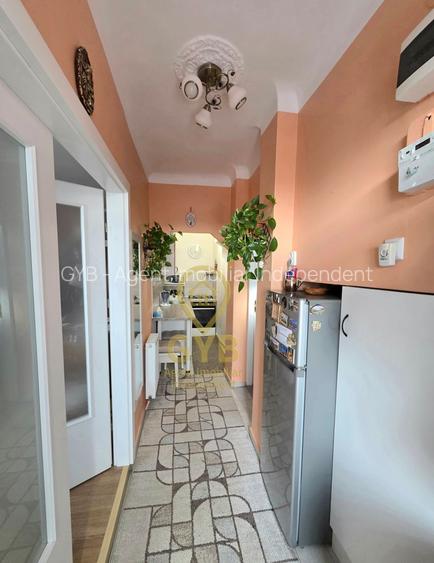 De vânzare apartament în clădire istorică * Ultracentral * Piața Gojdu - 11