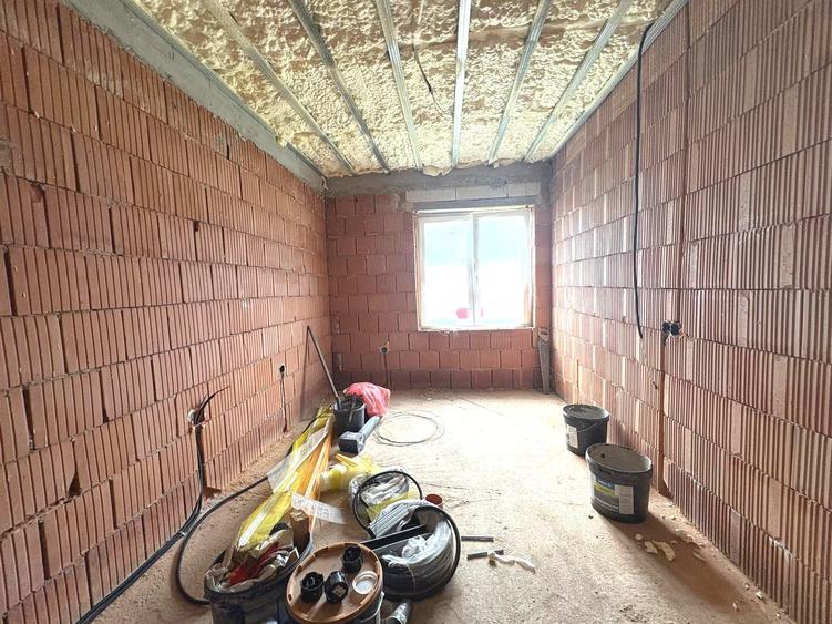 Duplex Bradet 125mp semifinisat 155.000eur neg