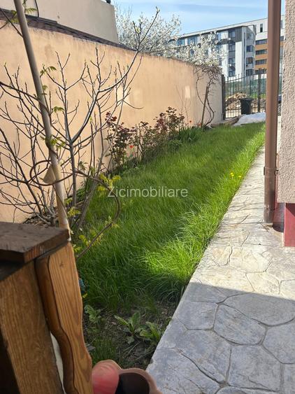 Vilă P+1 4 camere Teren 300 mp  Bragadiru – Strada Safirului - 21
