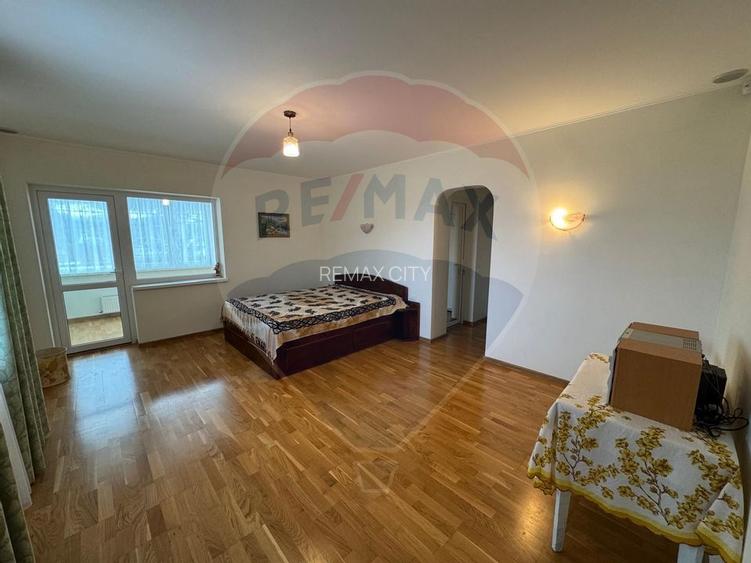 Casă / Vilă cu 6 camere de vânzare în zona Darmanesti - 19