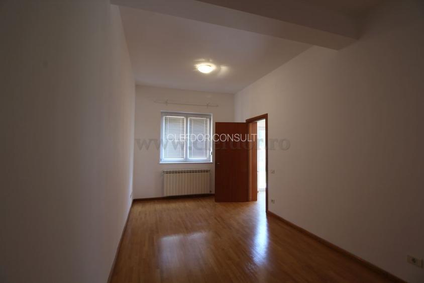 Iancu Nicolae- Vila individuala - 8