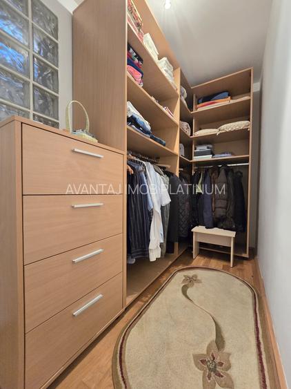 Eminescu - Petrom, constructie 2007, singur curte, 6 camere, 260mp teren - 24