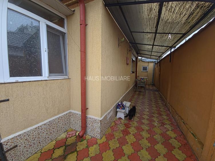 Casa la sol 4 camere zona Trocadero Dacia - 19