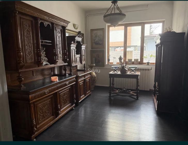 Vila / casa de vanzare - 5