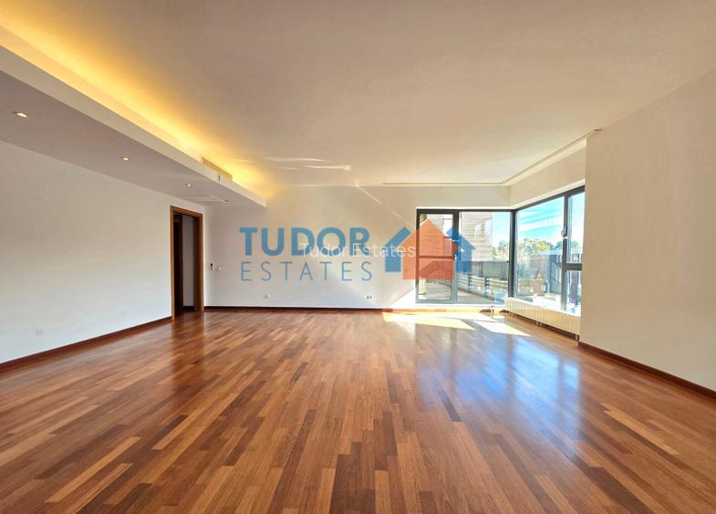 Spacious 3 Bedroom Apartment next to Heratsrau Park - 2