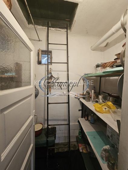 Casa solida cu gradina generoasa si pozitie retrasa - 17