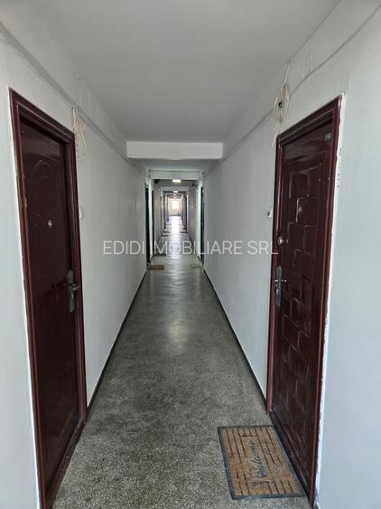 Vanzare Garsoniera Metrou Parc Drumul Taberei, Piata Moghioros - 9