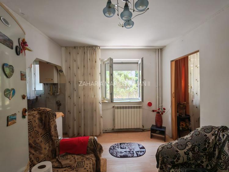 Apartament str. Violetelor - 3