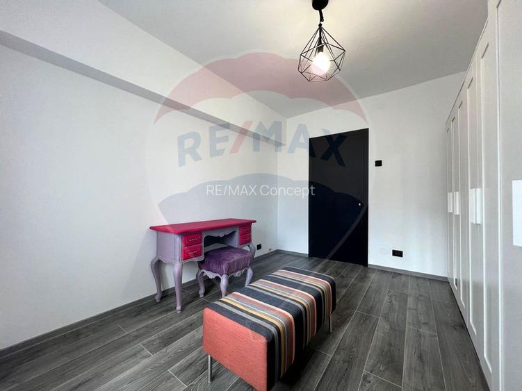 Apartament spațios de închiriat, strada Năsăud, bloc cu lift - 10