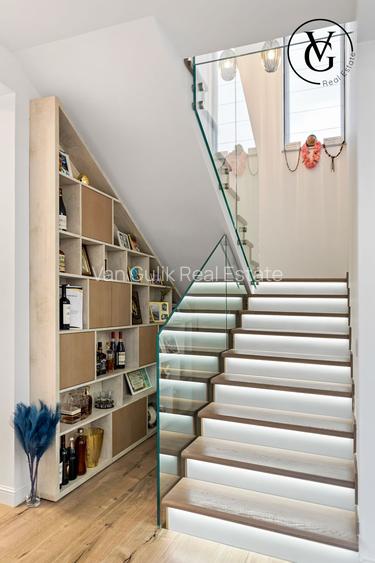 Vila 5 camere cu piscina | Panouri solare 10kw - 15