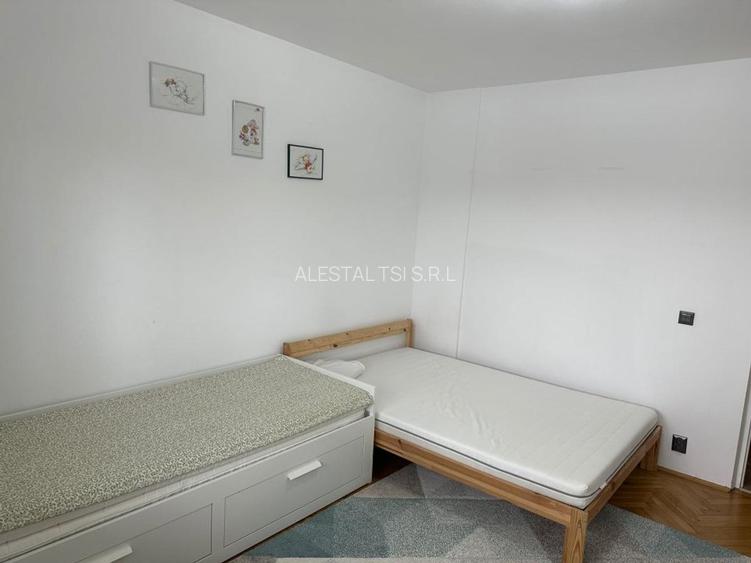 3 camere Pantelimon - 12