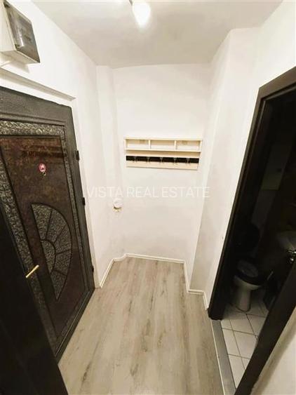 Garsoniera mobilata si utilata, zona Bartolomeu - 4