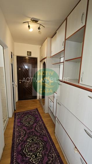 Apartament 2 camere, zona Scolii nr. 11 - 3