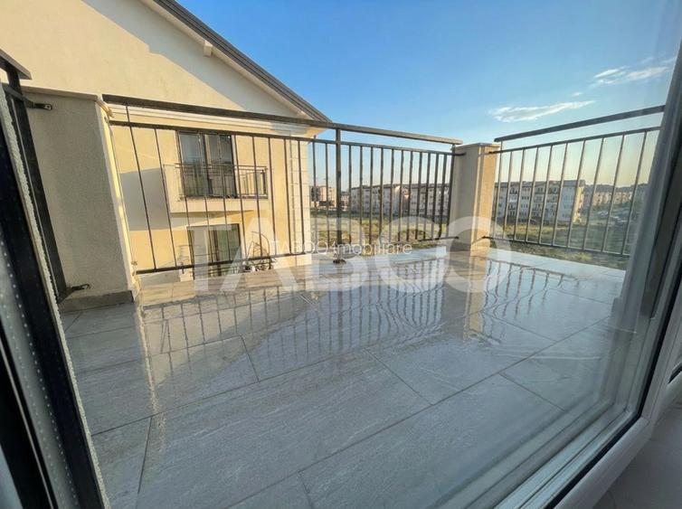 Apartament cu 2 camere decomadate nou de inchiriat in zona Selimbar - 9