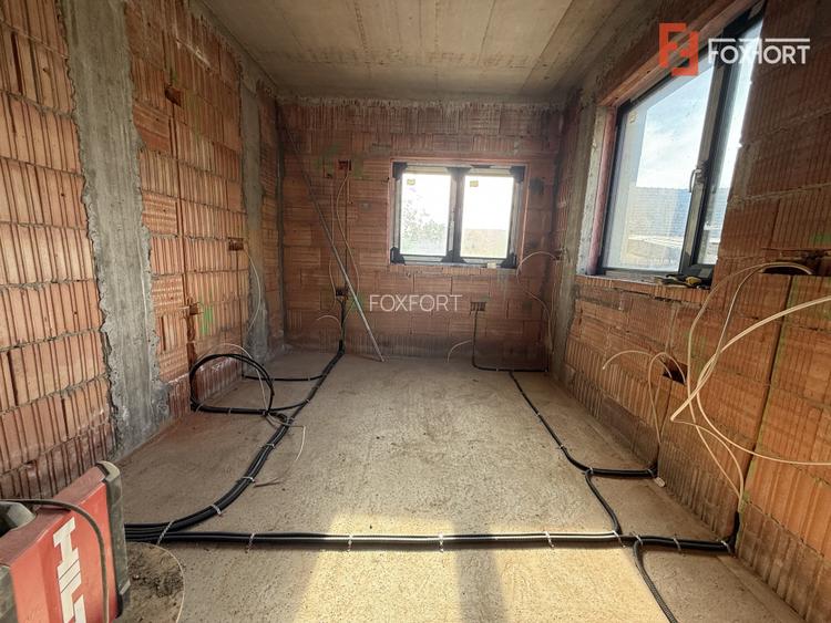 Duplex cu 4 camere de vanzare in Sanandrei - 5
