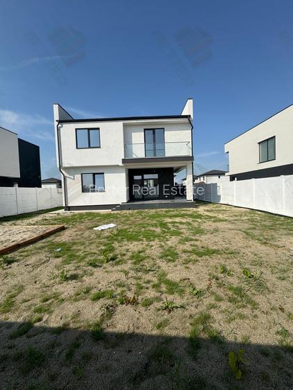 Casa Individuala cu 4 Camere și Curte de 450 mp | P+1E, Comuna Berceni - 4