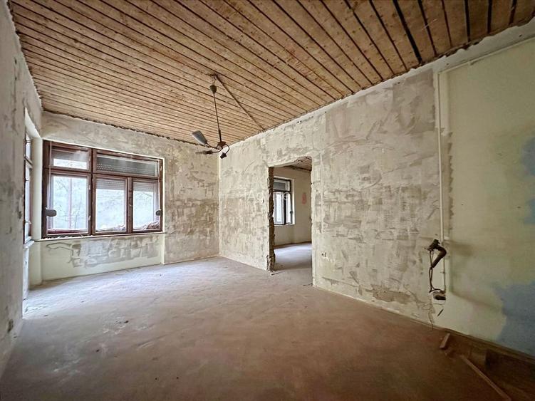 Oportunitate investiție: 2 unități ultracentral, pregătite pentru renovare - 14