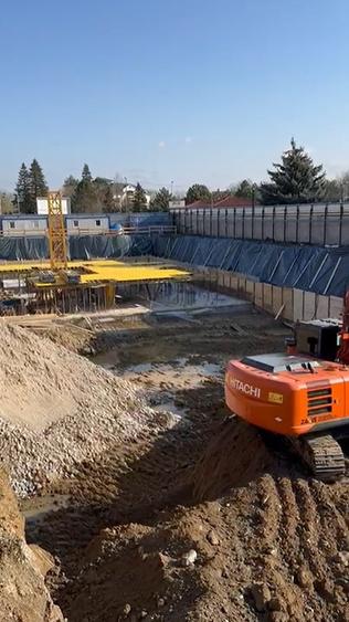 b194981b-7637-49bb-9084-2732215322f9 - 2